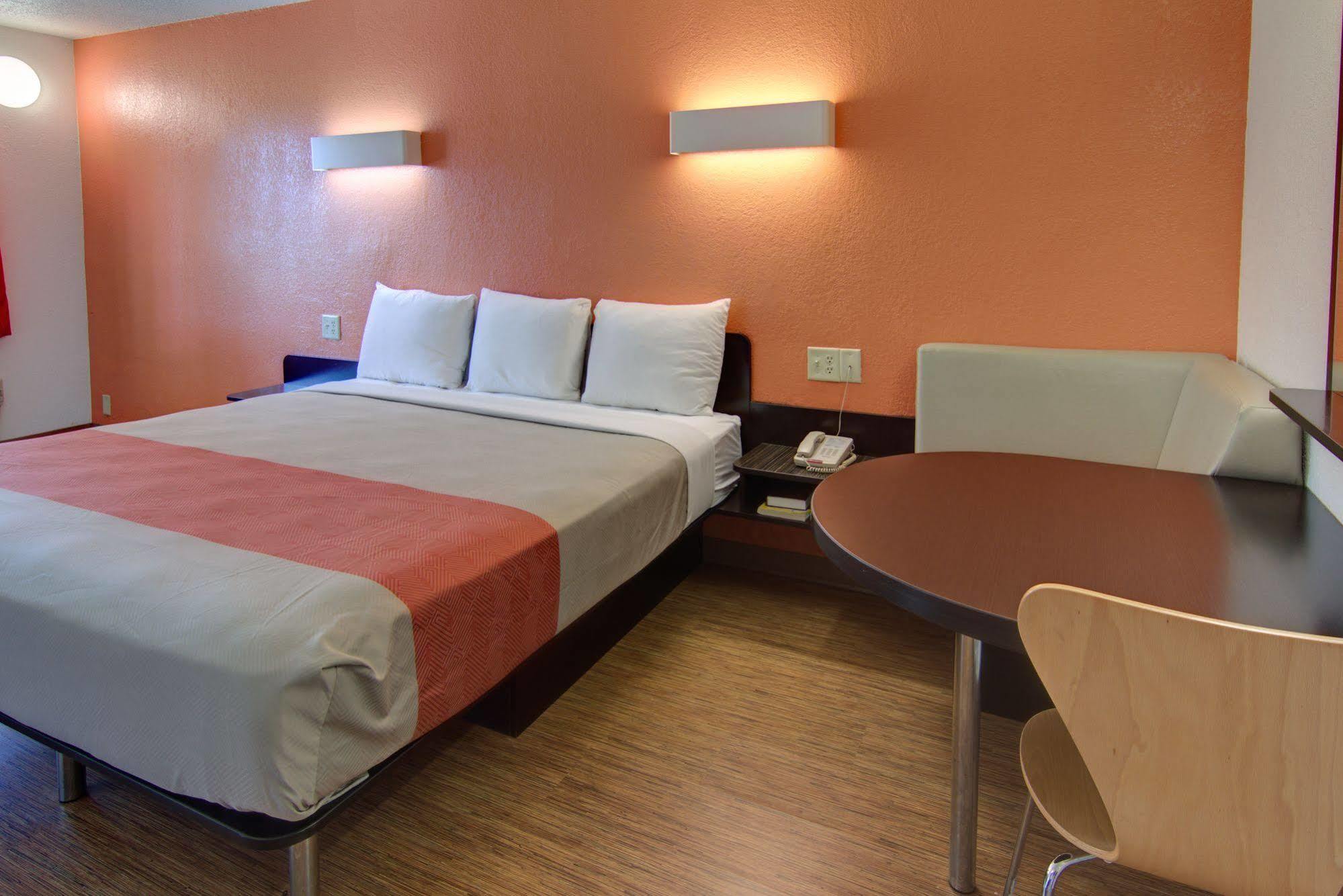 Motel 6-Mount Pleasant, Tx Екстериор снимка