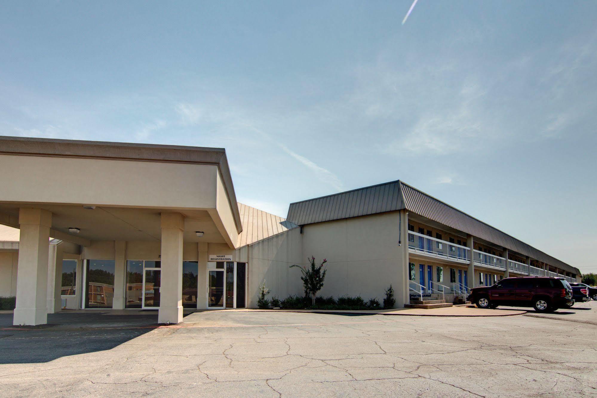 Motel 6-Mount Pleasant, Tx Екстериор снимка